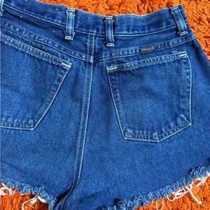 70s/80s Vintage Wrangler Cutoff Denim Jean Shorts
